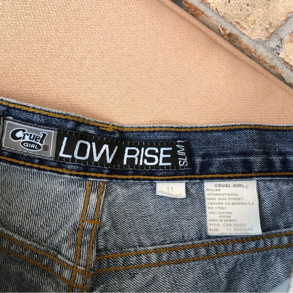 Cruel Girl 💯 % Cotton Low Rise Slim Blue Wash Jeans 11 Regular - Picture 11 of 15